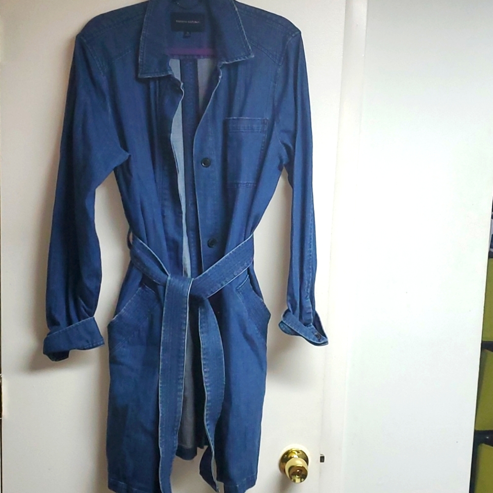 Banana Republic Denim Jacket or over shirt!! Sz XL